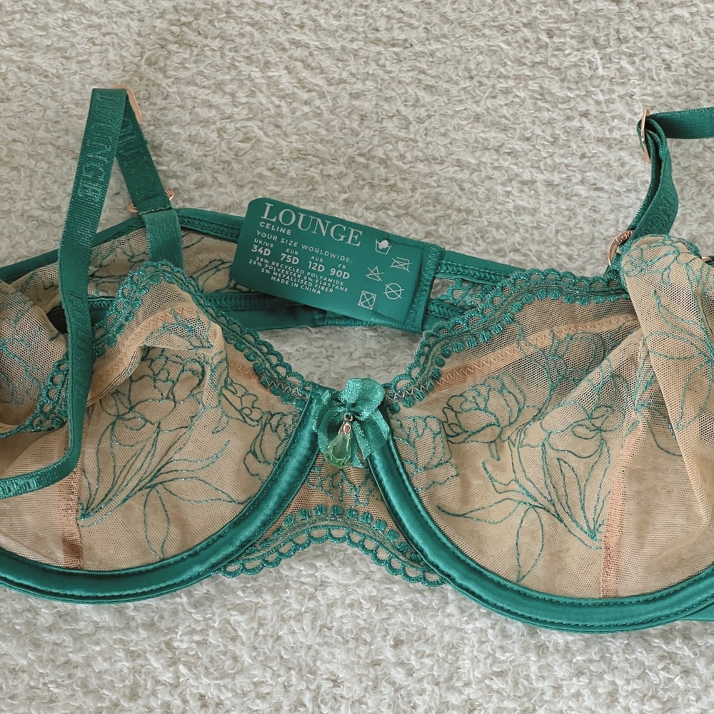 Lounge Celine Intimates Set - Picture 9 of 12